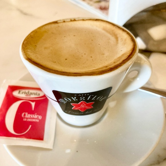 Meet your Posher, Angi - Picture 2 of 9